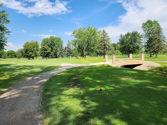 Crystal Springs Golf Course — Seymour, WI