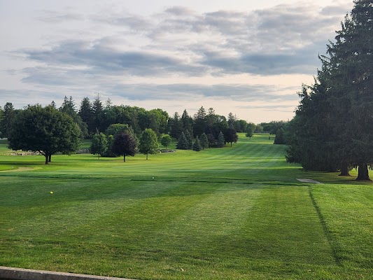 Irv Warren Memorial Golf Course — Waterloo, IA